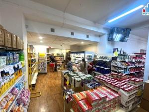 Pronájem obchodního prostoru, Plzeň - Jižní Předměstí, Americká, 160 m2