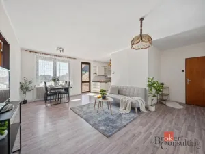 Prodej rodinného domu, Dubenec, 450 m2