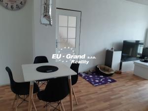 Prodej bytu 3+1, Varnsdorf, Legií, 62 m2