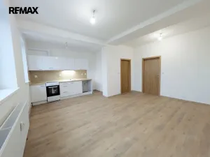 Pronájem bytu 3+kk, Havířov, Dlouhá třída, 81 m2