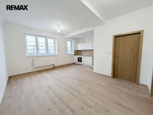 Pronájem bytu 3+kk, Havířov, Dlouhá třída, 81 m2