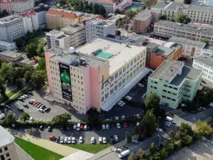 Pronájem obchodního prostoru, Praha - Holešovice, Jankovcova, 240 m2