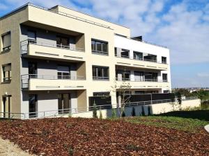 Pronájem bytu 3+kk, Praha - Záběhlice, Klapálkova, 220 m2