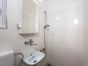 Pronájem bytu 1+kk, Praha - Vinohrady, Libická, 27 m2