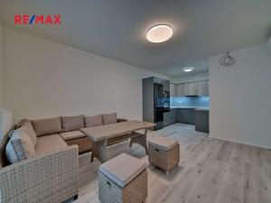 Pronájem bytu 2+kk, Nymburk, V Kolonii, 48 m2