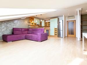 Pronájem bytu 4+kk, Praha - Vinoř, Labětínská, 116 m2