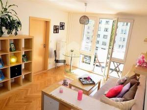Pronájem bytu 2+kk, České Budějovice - České Budějovice 7, Roudenská, 50 m2