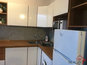 Pronájem bytu 2+1, Zlín, Na Honech III, 45 m2