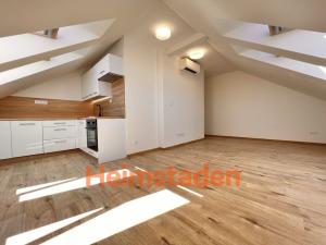 Pronájem bytu 2+kk, Ostrava - Poruba, náměstí Boženy Němcové, 47 m2