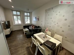 Pronájem bytu 2+1, Karlovy Vary, Jízdárenská, 60 m2