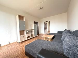 Pronájem bytu 2+1, Chlumčany, Nové Sídliště, 54 m2