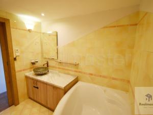 Prodej bytu 3+1, Ústí nad Labem - Neštěmice, Seifertova, 83 m2