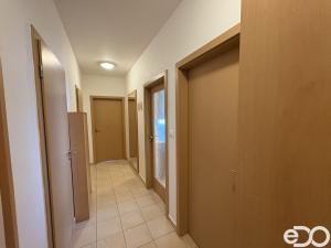 Pronájem bytu 3+kk, Hradec Králové, Rybova, 66 m2