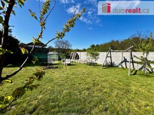 Prodej pozemku pro bydlení, Břestek, 418 m2