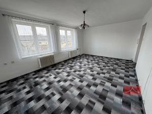 Pronájem bytu 3+1, Kejžlice, K Budíkovu, 77 m2