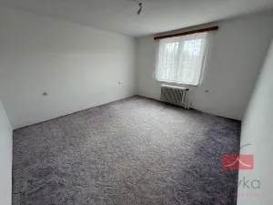 Pronájem bytu 3+1, Kejžlice, K Budíkovu, 77 m2