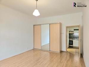 Pronájem bytu 2+1, Praha - Bubeneč, Jaselská, 60 m2