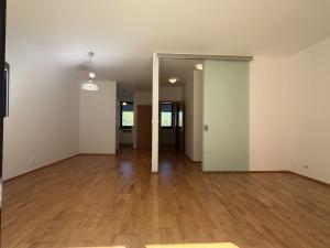 Pronájem bytu 2+kk, Praha - Holešovice, V přístavu, 74 m2