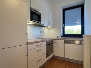 Pronájem bytu 2+kk, Praha - Holešovice, V přístavu, 74 m2
