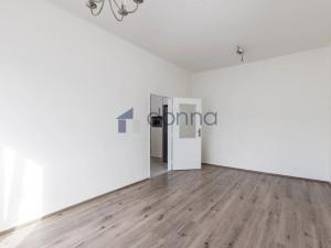 Pronájem bytu 2+1, Praha, Plzeňská, 52 m2