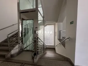 Pronájem kanceláře, Brno, Jakubské náměstí, 30 m2