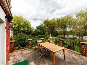 Prodej rodinného domu, Domanín, 717 m2