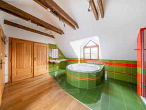 Prodej rodinného domu, Domanín, 717 m2