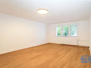 Prodej bytu 3+1, Nýřany, Revoluční, 84 m2