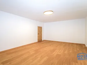 Prodej bytu 3+1, Nýřany, Revoluční, 84 m2