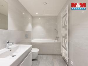 Pronájem bytu 3+kk, Praha, Podbělohorská, 85 m2