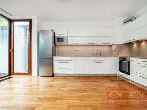 Pronájem bytu 3+1, Praha - Břevnov, Šermířská, 120 m2