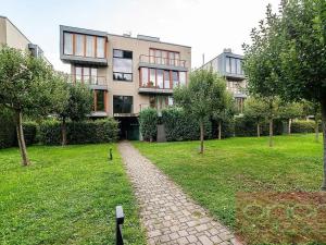 Pronájem bytu 3+1, Praha - Břevnov, Šermířská, 120 m2