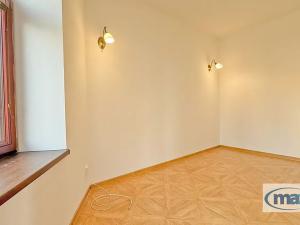 Pronájem bytu 2+1, Holice, Hradecká, 45 m2