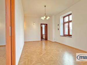 Pronájem bytu 2+1, Holice, Hradecká, 45 m2