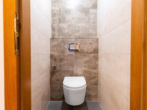 Prodej bytu 3+kk, Praha, Na Jarově, 79 m2
