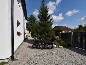 Prodej rodinného domu, Tišice, 160 m2