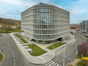 Pronájem kanceláře, Praha - Chodov, Tomíčkova, 800 m2