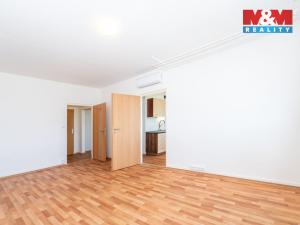 Prodej bytu 1+1, Brno - Řečkovice, Horácké náměstí, 44 m2