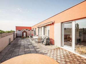 Pronájem bytu 4+kk, Praha - Prosek, Trmická, 103 m2