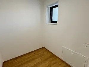 Pronájem bytu 2+1, Nýřany, Masarykovo náměstí, 72 m2