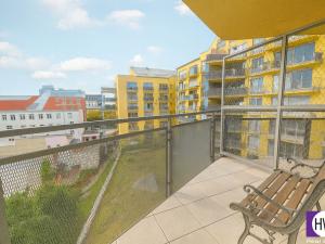 Prodej bytu 2+1, Praha, Na Harfě, 95 m2