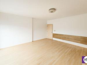 Prodej bytu 2+1, Praha, Na Harfě, 95 m2