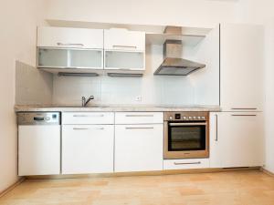 Pronájem bytu 2+kk, Praha - Hodkovičky, U Zátiší, 65 m2