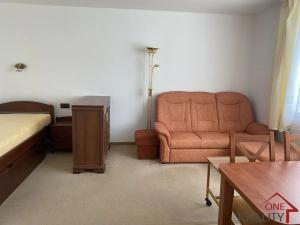 Pronájem bytu 1+1, Zlín, Mokrá II, 34 m2