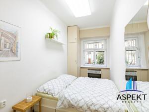Prodej bytu 2+kk, Praha - Holešovice, Schnirchova, 52 m2