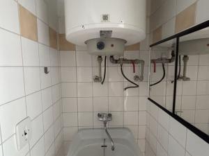 Pronájem obchodního prostoru, Nový Bydžov, Dr. Jana Deyla, 87 m2