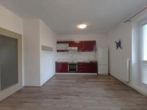 Pronájem bytu 1+kk, Šlapanice, 31 m2