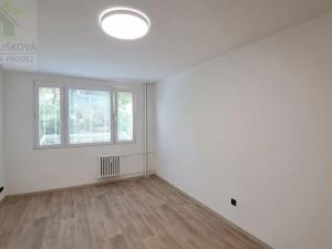 Prodej bytu 3+kk, Karviná, tř. 17. listopadu, 56 m2