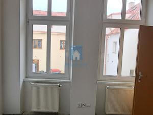 Pronájem bytu 1+1, Dobřany, Náměstí T. G. M., 42 m2