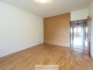 Pronájem bytu 3+1, Praha - Smíchov, Zdíkovská, 81 m2